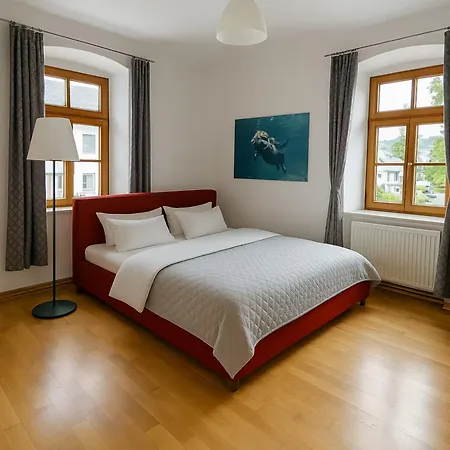 Charming In Sunny Village Diex