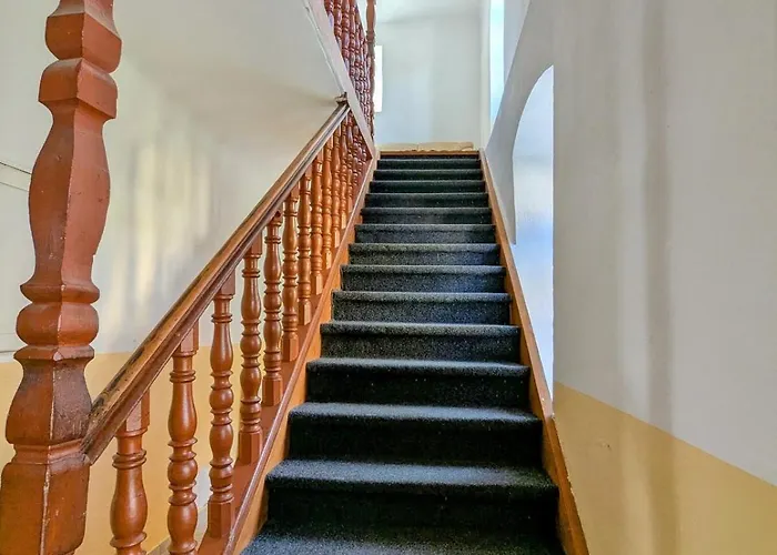 Charming In Sunny Village