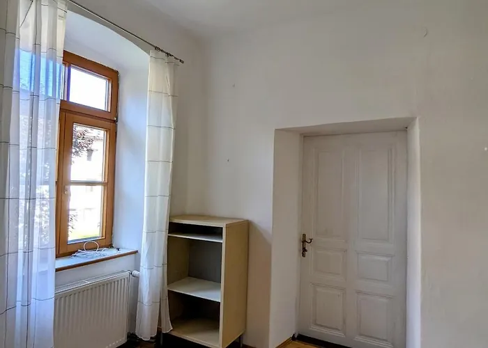 Charming In Sunny Village Diex